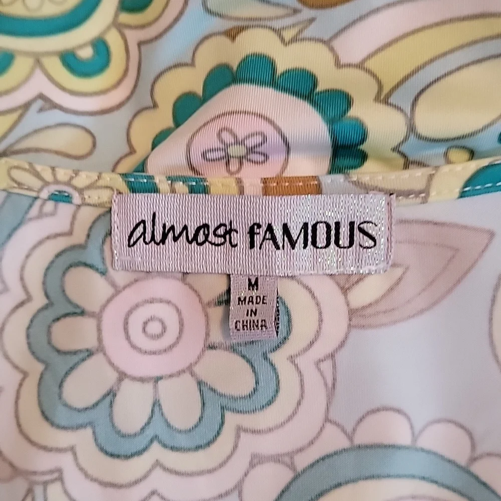 Almost Famous "Want it Wear it Love it" Girls Out Night Dress 💚💛 - Picture 7 of 7